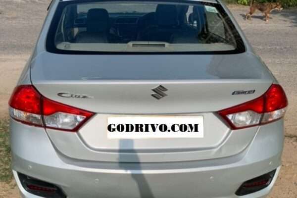 Maruti Suzuki Ciaz Vdi Plus (Hybrid)