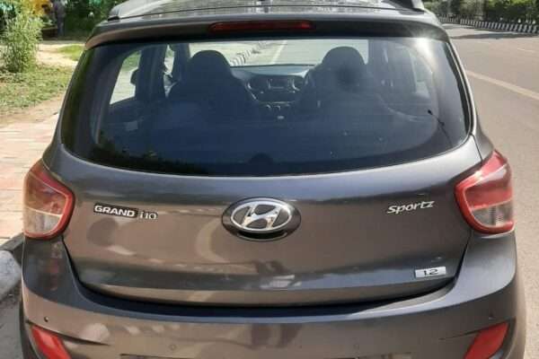 Hyundai i-10 (Grand) SPORTZ