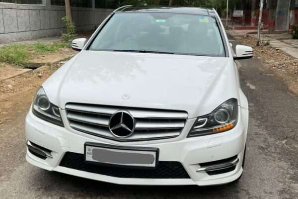 Mercedes C 220 Cdi Avantgarde with Panoramic Sunroof