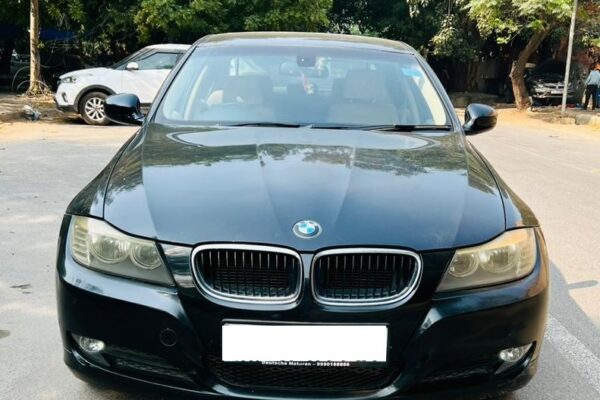 BMW 320i Petrol