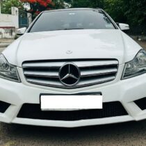 Mercedes Benz C-220 CDI