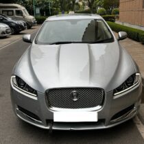 Jaguar XF - 2.2 Luxury