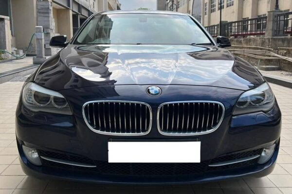 BMW 520i