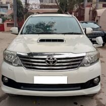 Toyota Fortuner (4x2) Automatic