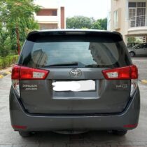 Toyota Innova Crysta G