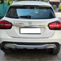 Mercedes Benz GLA 200d