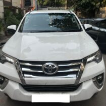 Toyota Fortuner 4x2 Automatic