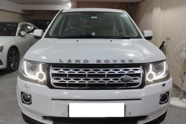 Land Rover Freelander-2 TD4 SE