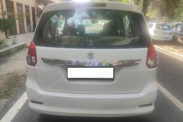 Maruti Suzuki Ertiga Vxi CNG