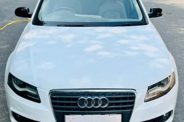 Audi A4 2.0 TFSI (Petrol)