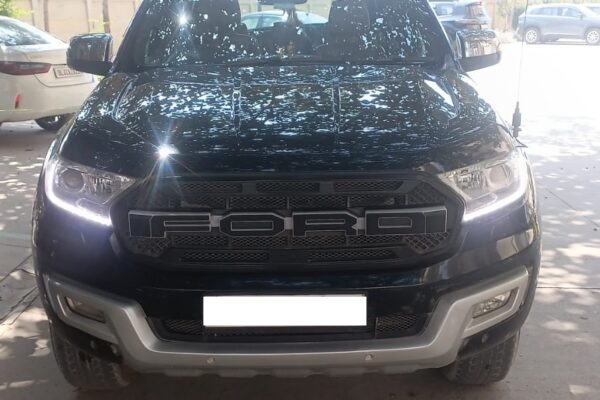 Ford Endeavour 3.2 Titanium