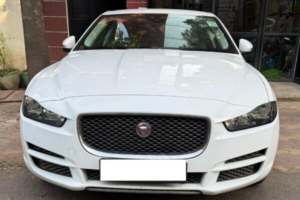 Jaguar XE 2.0L