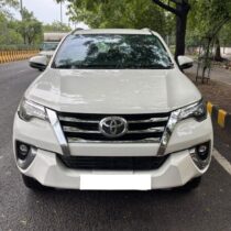 Toyota Fortuner 4x2 Automatic
