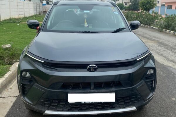 Tata Nexon Smart Plus