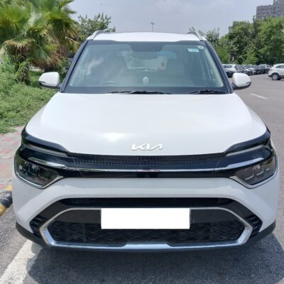 Kia Carens Luxury Plus Automatic