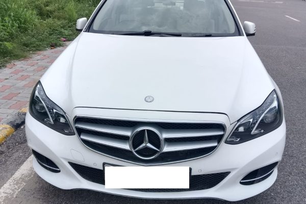Mercedes Benz E -200 CGI Avantgarde
