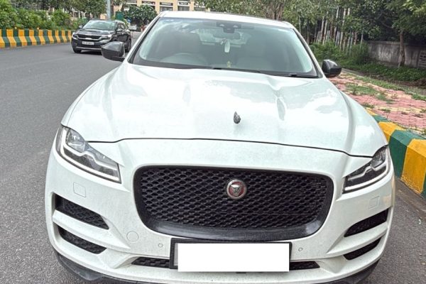 Jaguar F-Pace 2.0L Prestige