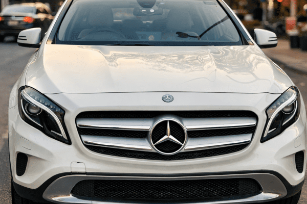 Mercedes Benz GLA -200 Sport