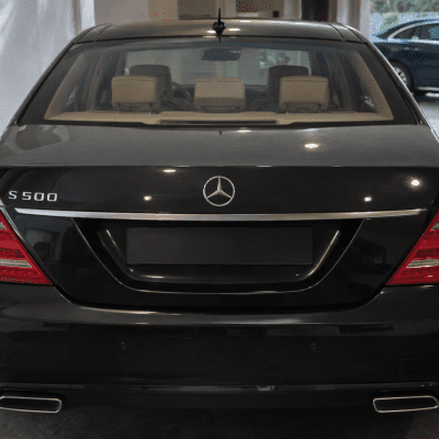 Mercedes Benz S-500 V8