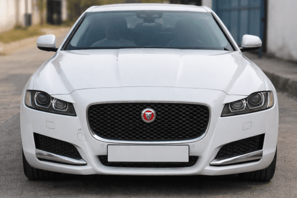 Jaguar XF 2.0L Prestige