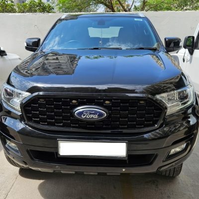 Ford Endeavour 2.0 Titanium