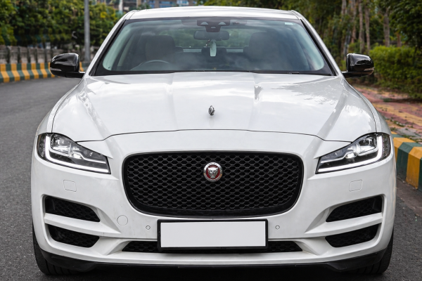 Jaguar F-Pace 2.0L Prestige