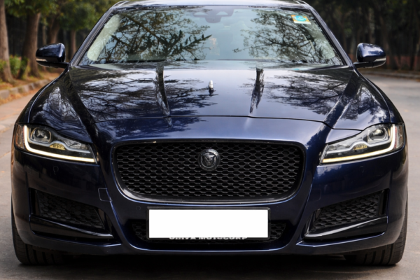 Jaguar XF Luxury