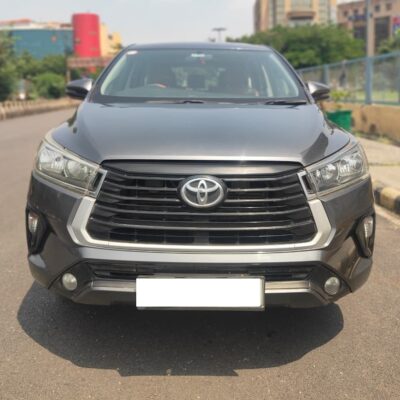 Toyota Innova Crysta G