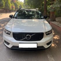 Volvo XC40 (BS6)